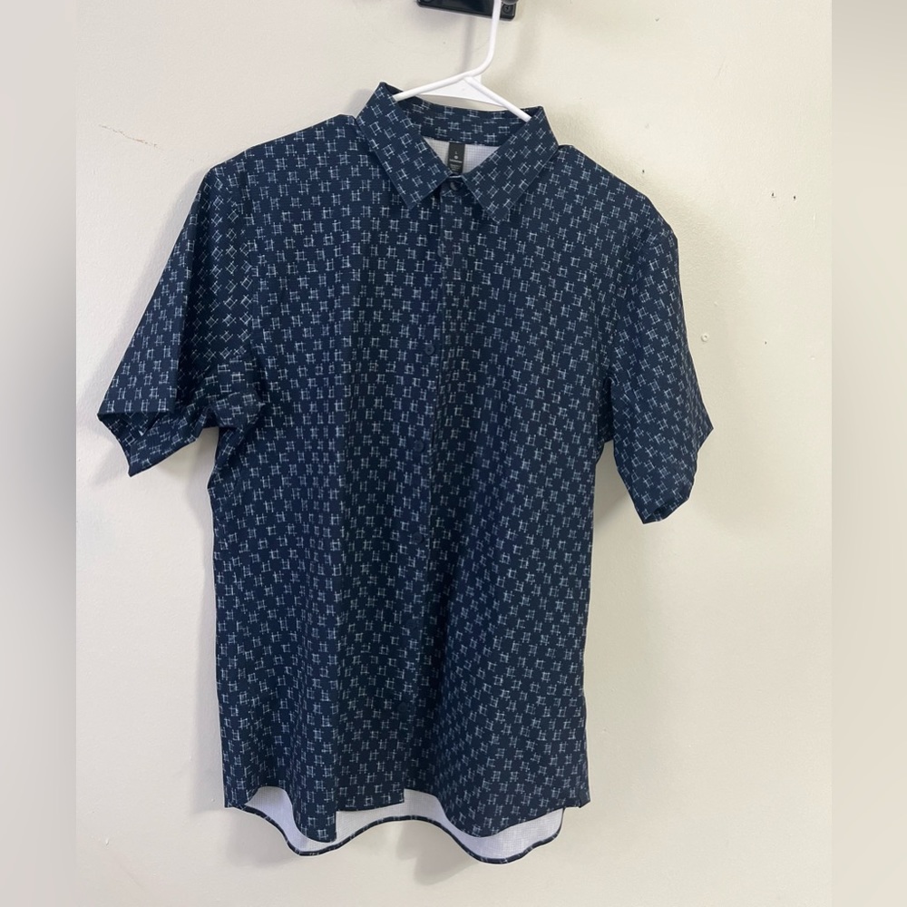 Lululemon short sleeve button down large navy men